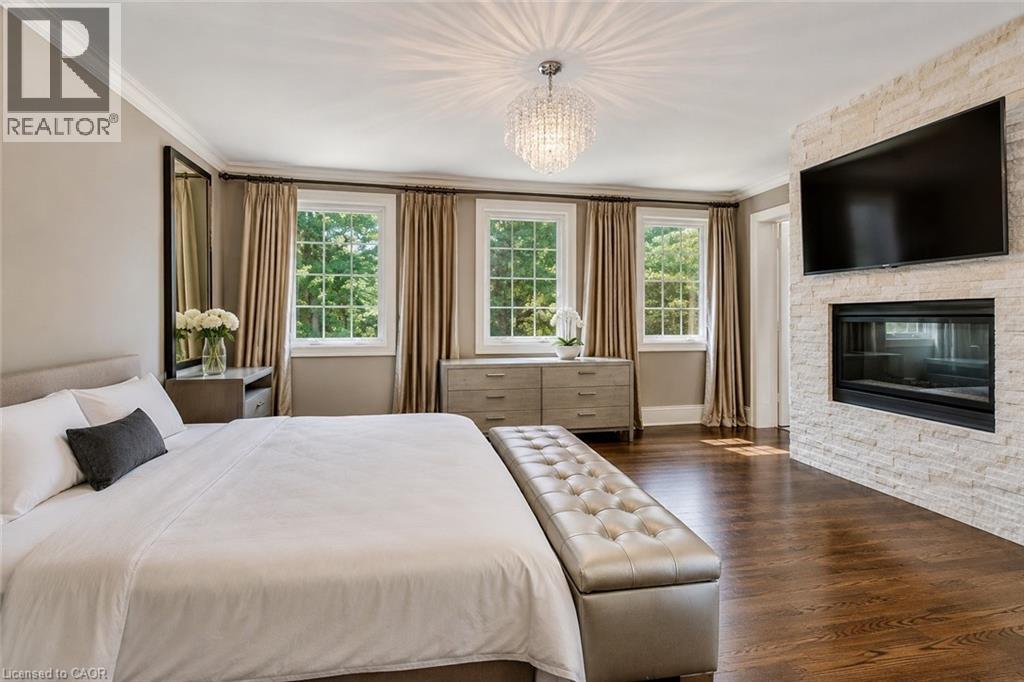 1251 Lakeshore Road E, Oakville, Ontario  L6J 1L5 - Photo 25 - 40845986