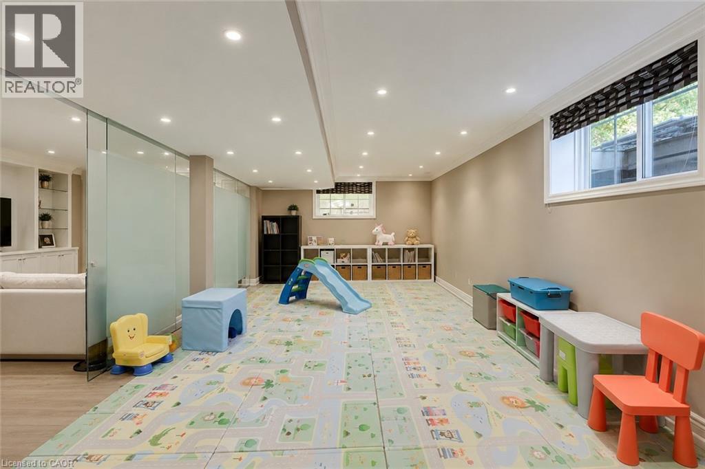 1251 Lakeshore Road E, Oakville, Ontario  L6J 1L5 - Photo 32 - 40845986