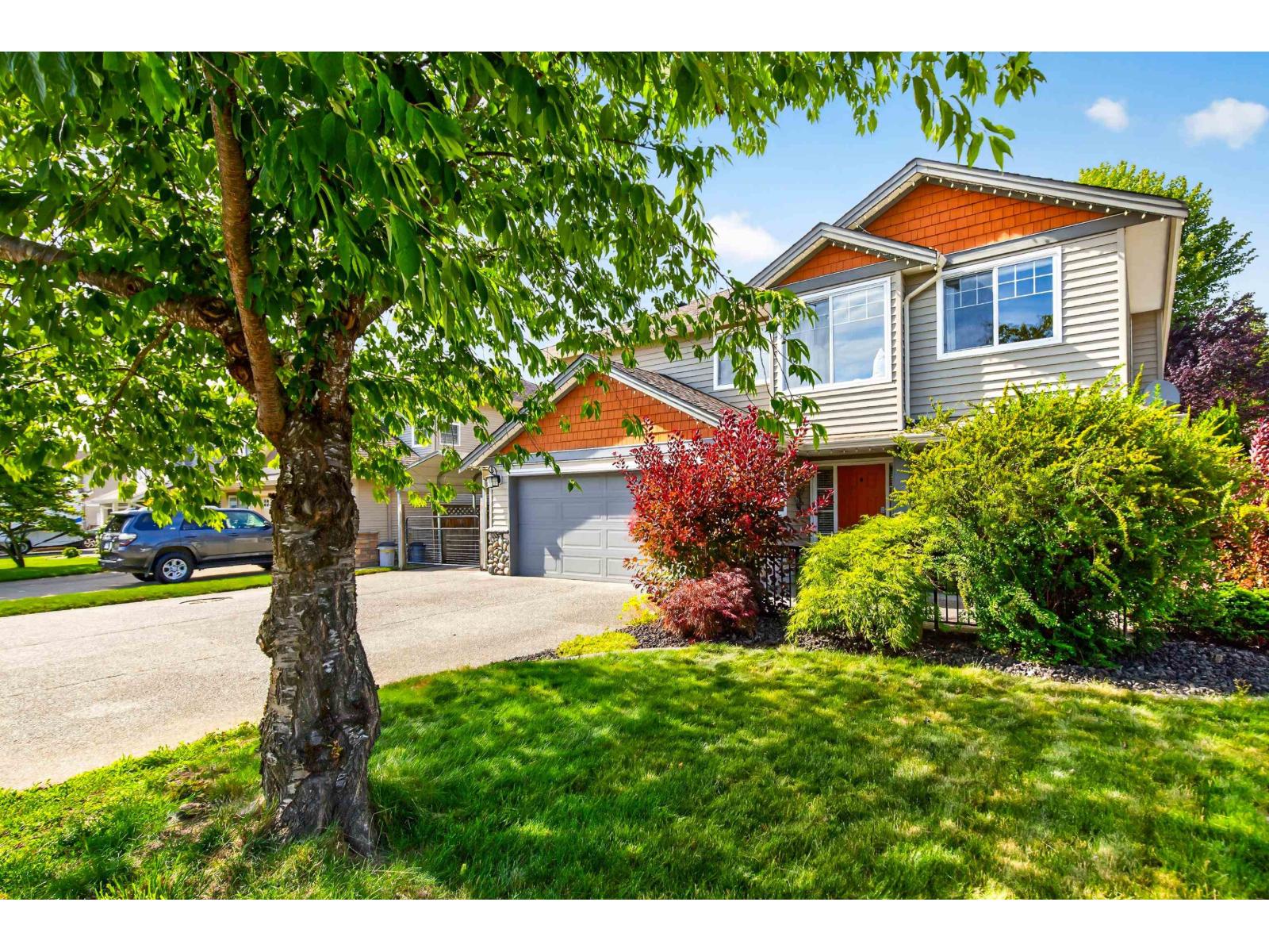 32985 DESBRISAY AVENUE, Mission, British Columbia