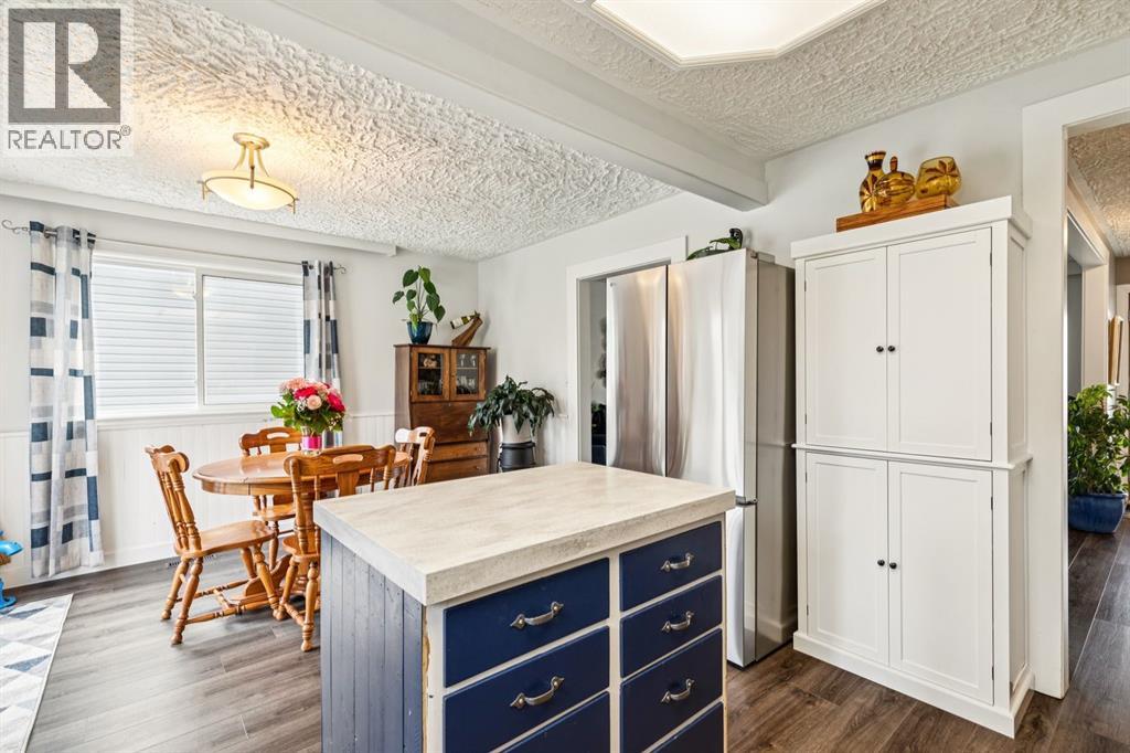 485 Big Springs Drive SE, Airdrie, Alberta  T4A 1A3 - Photo 14 - A2326278