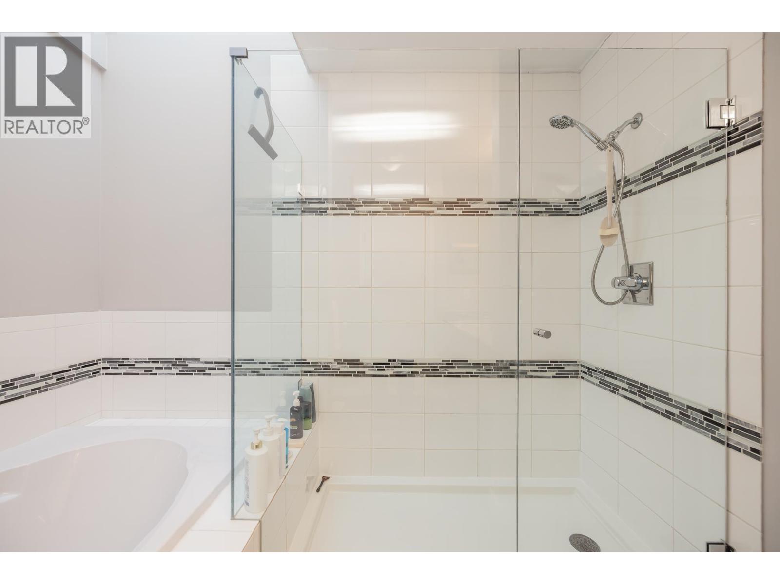 2796 Goldstream Crescent, Coquitlam, British Columbia  V3C 5G9 - Photo 26 - R3144126