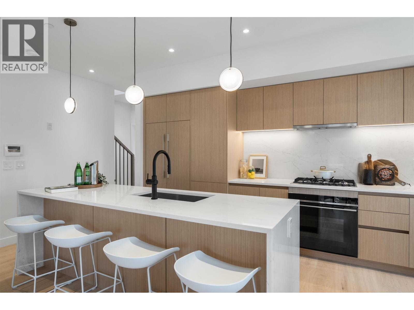 1016 W 52nd Avenue, Vancouver, British Columbia  V6P 1H5 - Photo 4 - R3143874