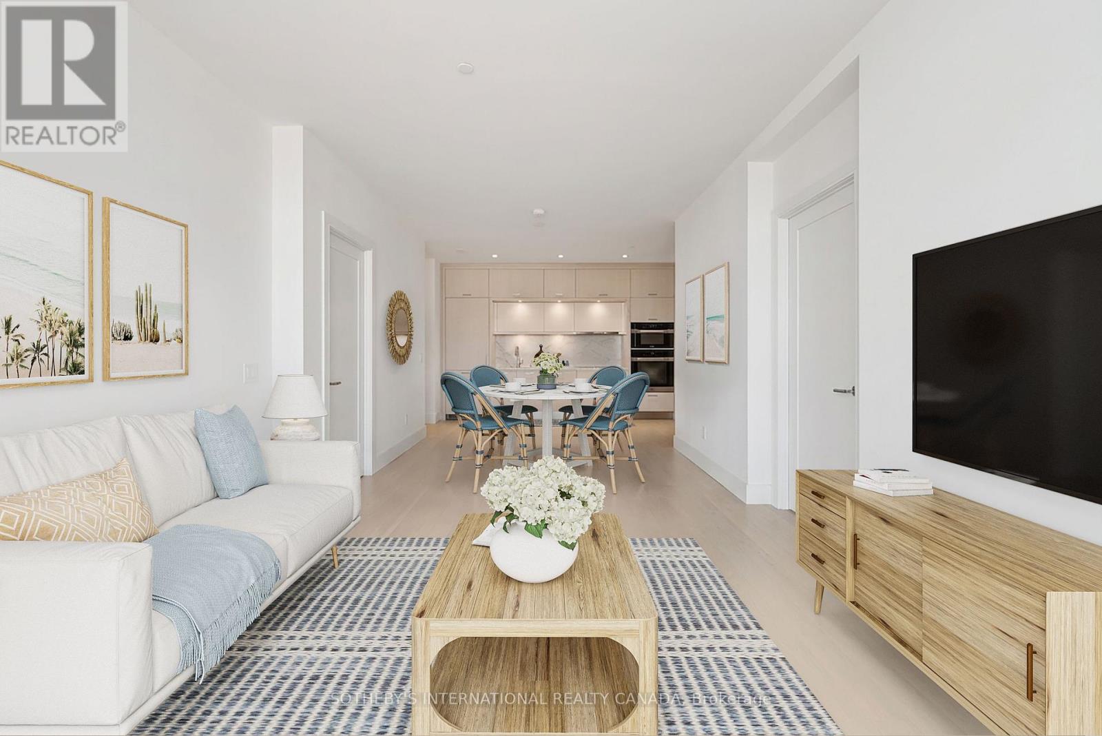 <div class="slider-price">$1,299,000</div><p>832 - 155 Merchants' Wharf, Toronto, Ontario</p>