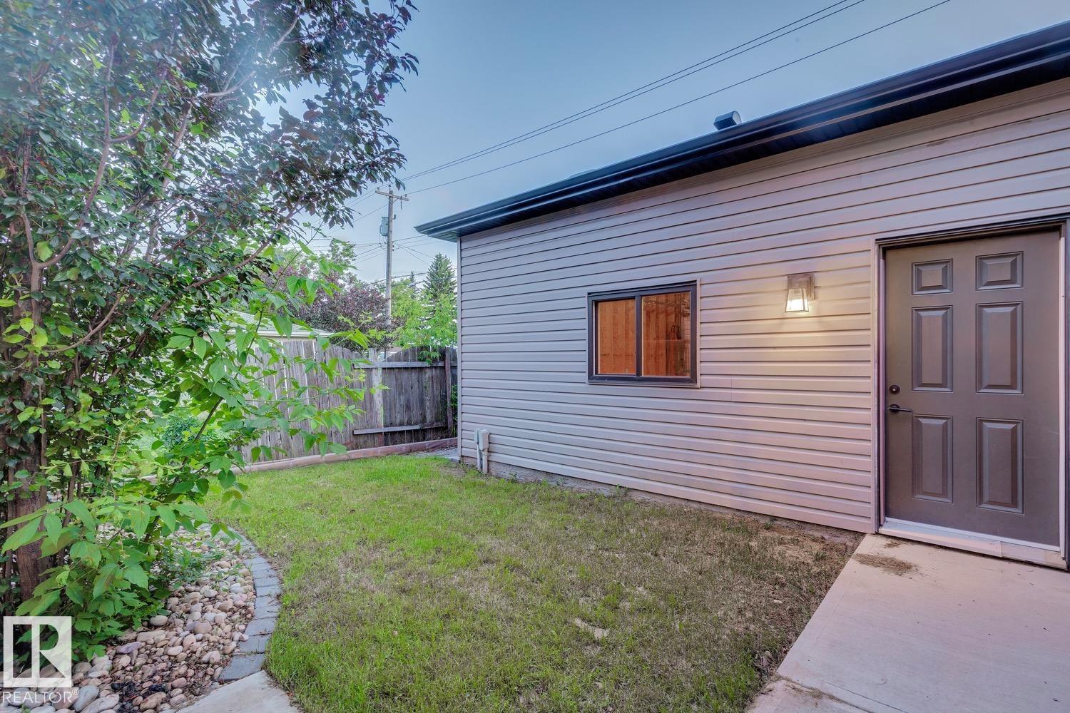 8928 148 St NW, Edmonton, Alberta  T5R 1A1 - Photo 14 - E4497920