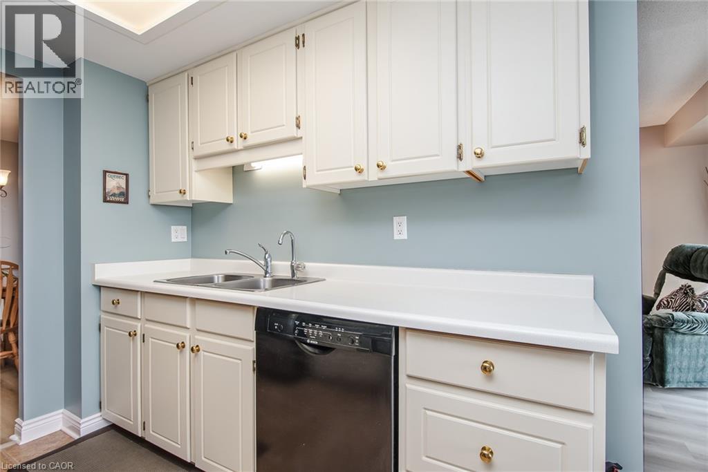 6 Willow Street Unit# 2008, Waterloo, Ontario N2J 4S3 - Photo 19 - 40846469