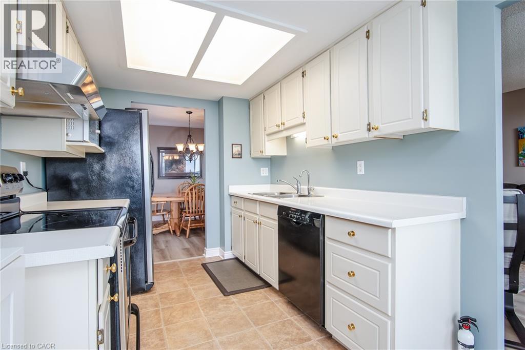 6 Willow Street Unit# 2008, Waterloo, Ontario N2J 4S3 - Photo 18 - 40846469