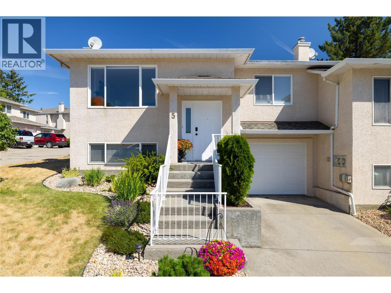 5101 27 Avenue Unit# 5