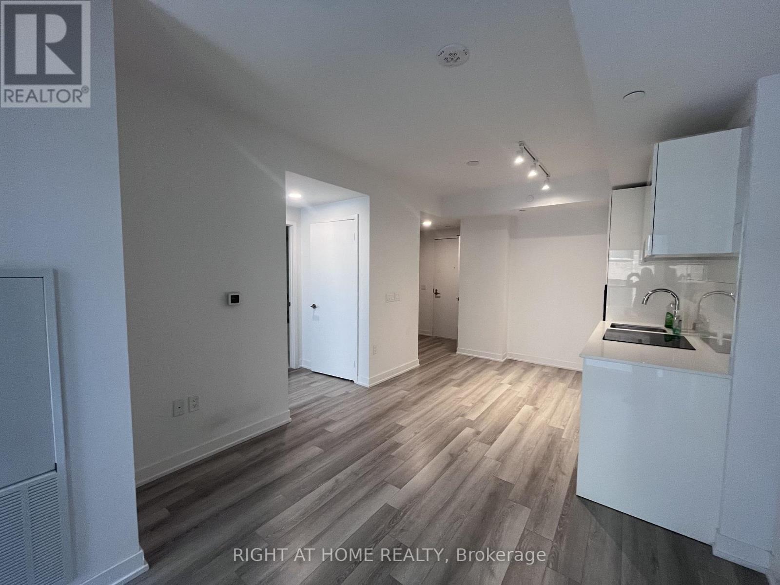 411 - 121 St Patrick Street, Toronto, Ontario  M5T 0B8 - Photo 7 - C13538862