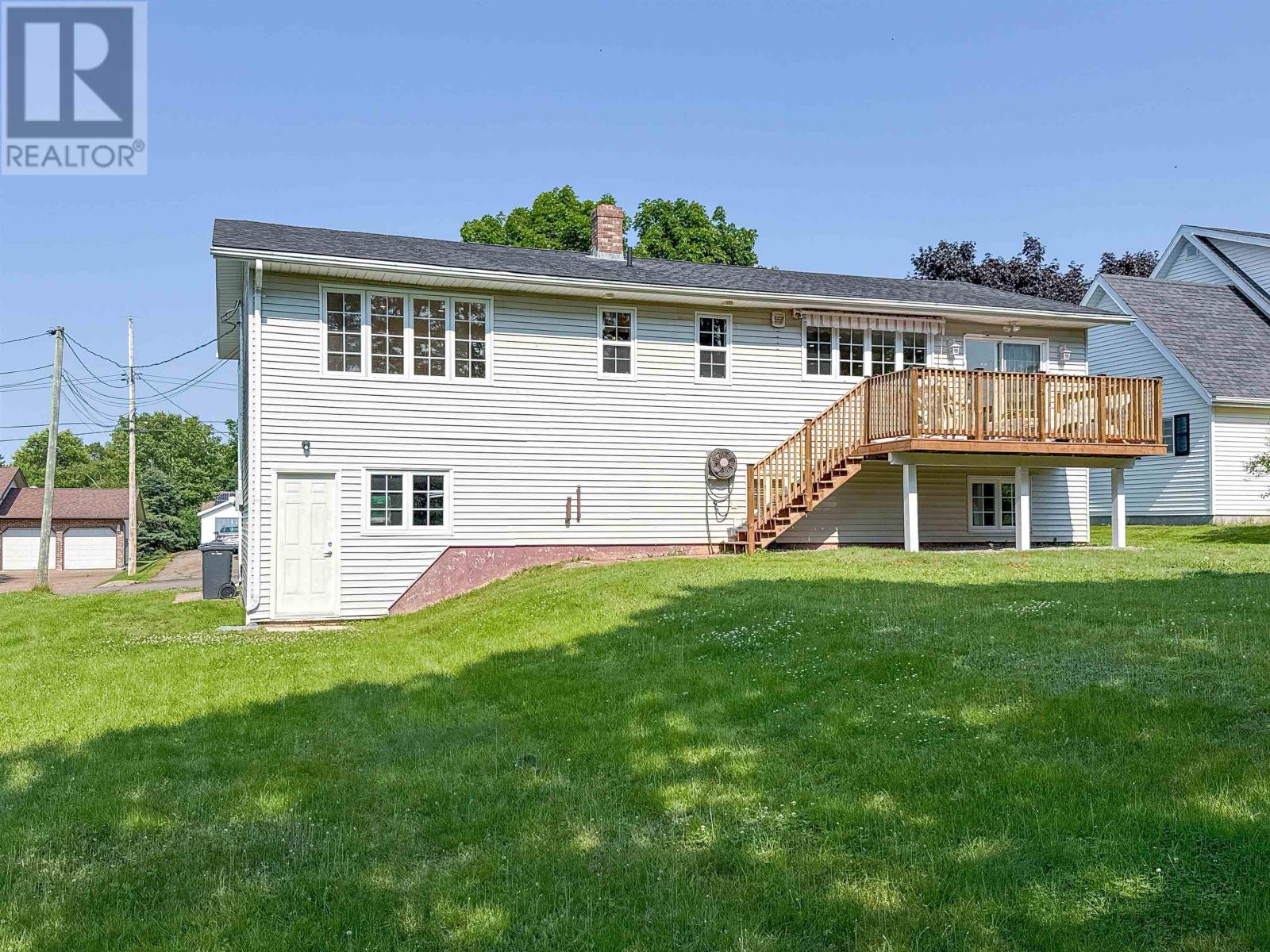 27 Beer Street, Charlottetown, Prince Edward Island  C1A 8Z4 - Photo 34 - 202617103