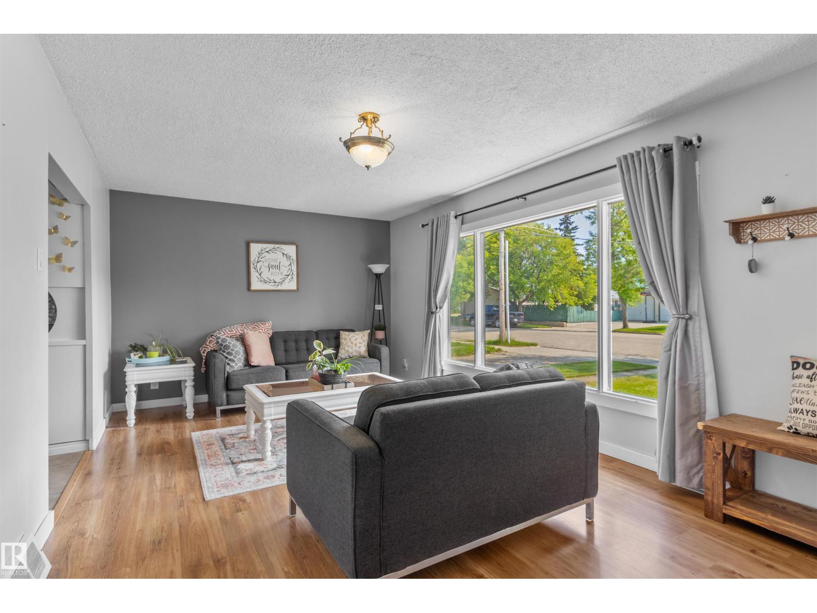 4712 49 Av, Drayton Valley, Alberta  T7A 1H8 - Photo 4 - E4497930