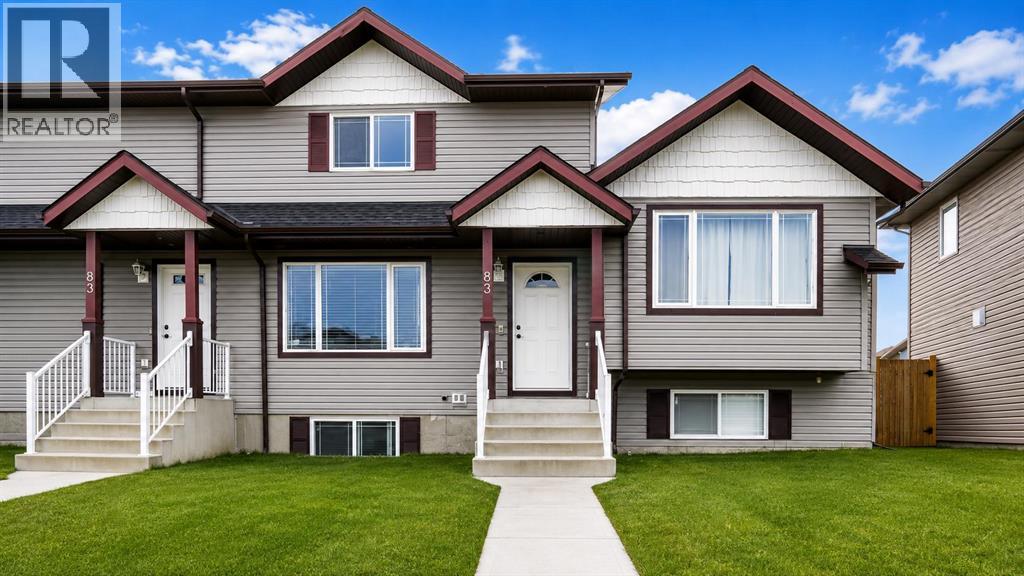 83 Lakeway Boulevard, Sylvan Lake, Alberta  T4S 2P4 - Photo 1 - A2327646
