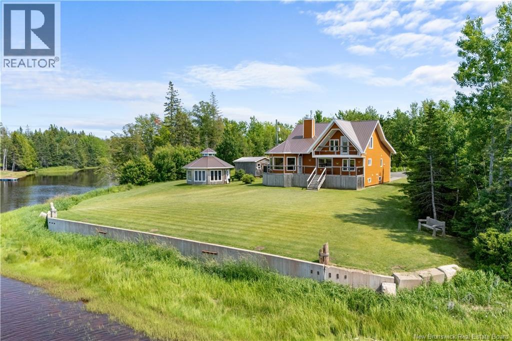 235 Raymel, Grand-Barachois, New Brunswick  E4P 7M7 - Photo 3 - NB143671