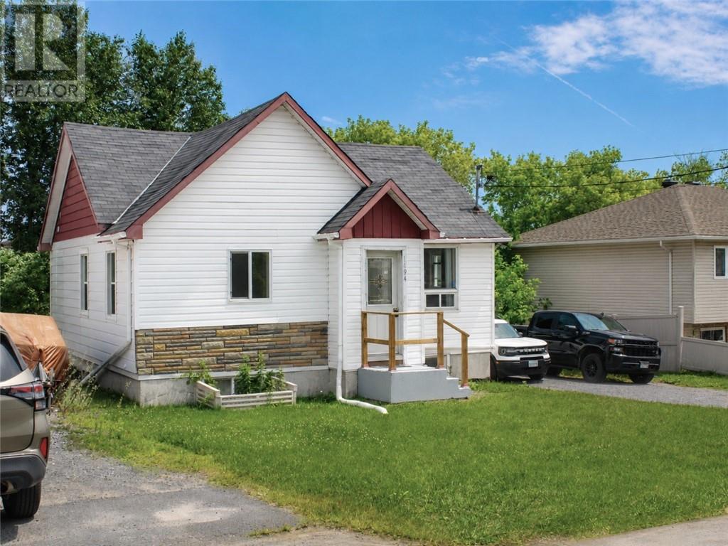 1194 O'grady, Sudbury, Ontario  P3A 2V8 - Photo 2 - 2129110