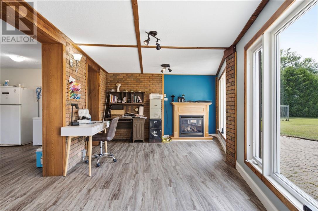241 Woodward Avenue, Blind River, Ontario  P0R 1B0 - Photo 29 - 2129044