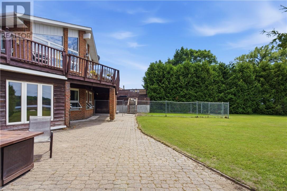 241 Woodward Avenue, Blind River, Ontario  P0R 1B0 - Photo 40 - 2129044
