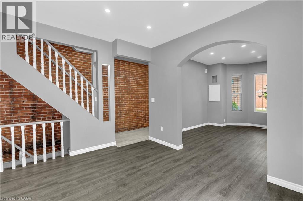 268 West Avenue N, Hamilton, Ontario  L8L 5C9 - Photo 10 - 40846805