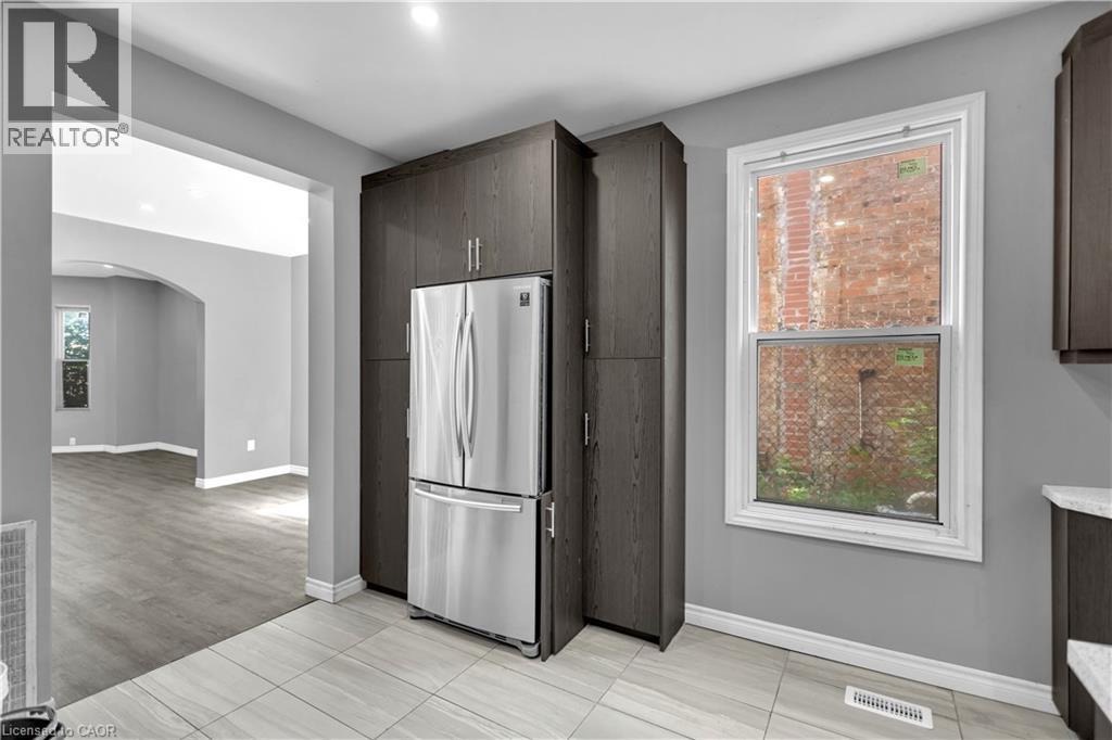 268 West Avenue N, Hamilton, Ontario  L8L 5C9 - Photo 14 - 40846805