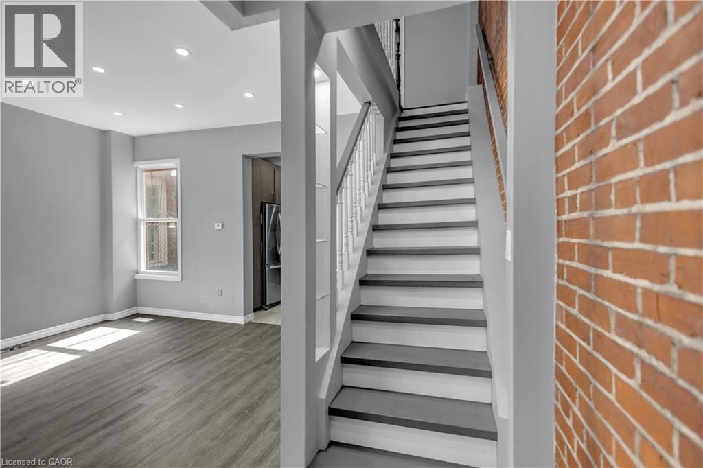 268 West Avenue N, Hamilton, Ontario  L8L 5C9 - Photo 19 - 40846805