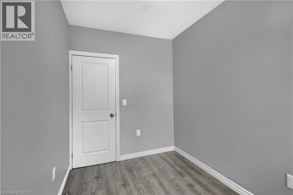 268 West Avenue N, Hamilton, Ontario  L8L 5C9 - Photo 22 - 40846805