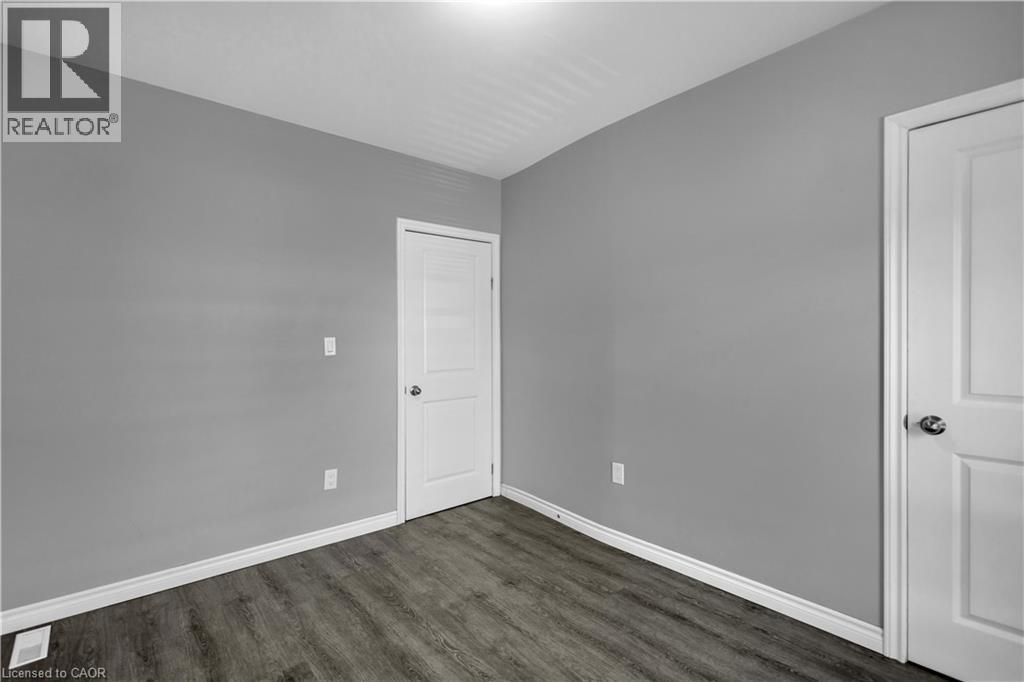 268 West Avenue N, Hamilton, Ontario  L8L 5C9 - Photo 24 - 40846805
