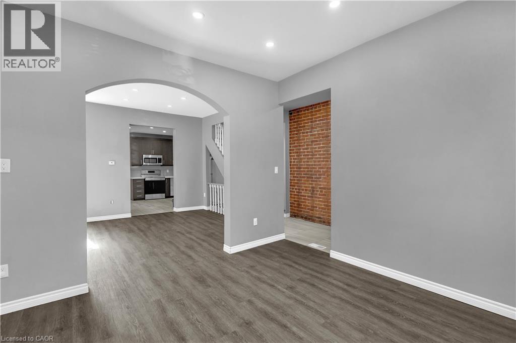 268 West Avenue N, Hamilton, Ontario  L8L 5C9 - Photo 6 - 40846805