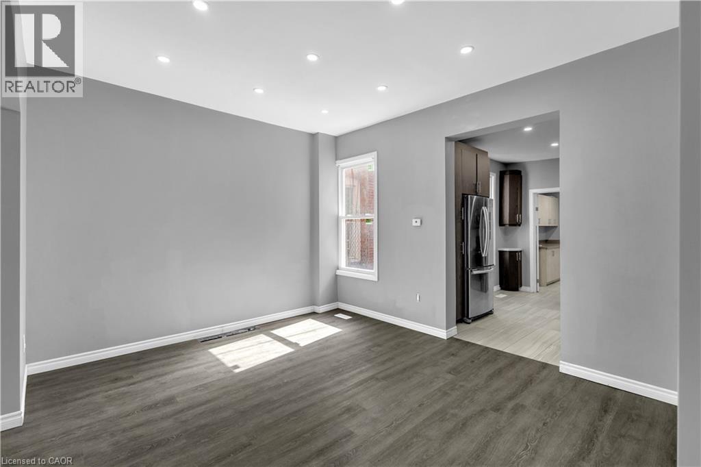 268 West Avenue N, Hamilton, Ontario  L8L 5C9 - Photo 8 - 40846805