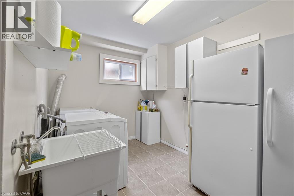 36 Maple Hill Drive, Kitchener, Ontario  N2M 2R8 - Photo 38 - 40845435