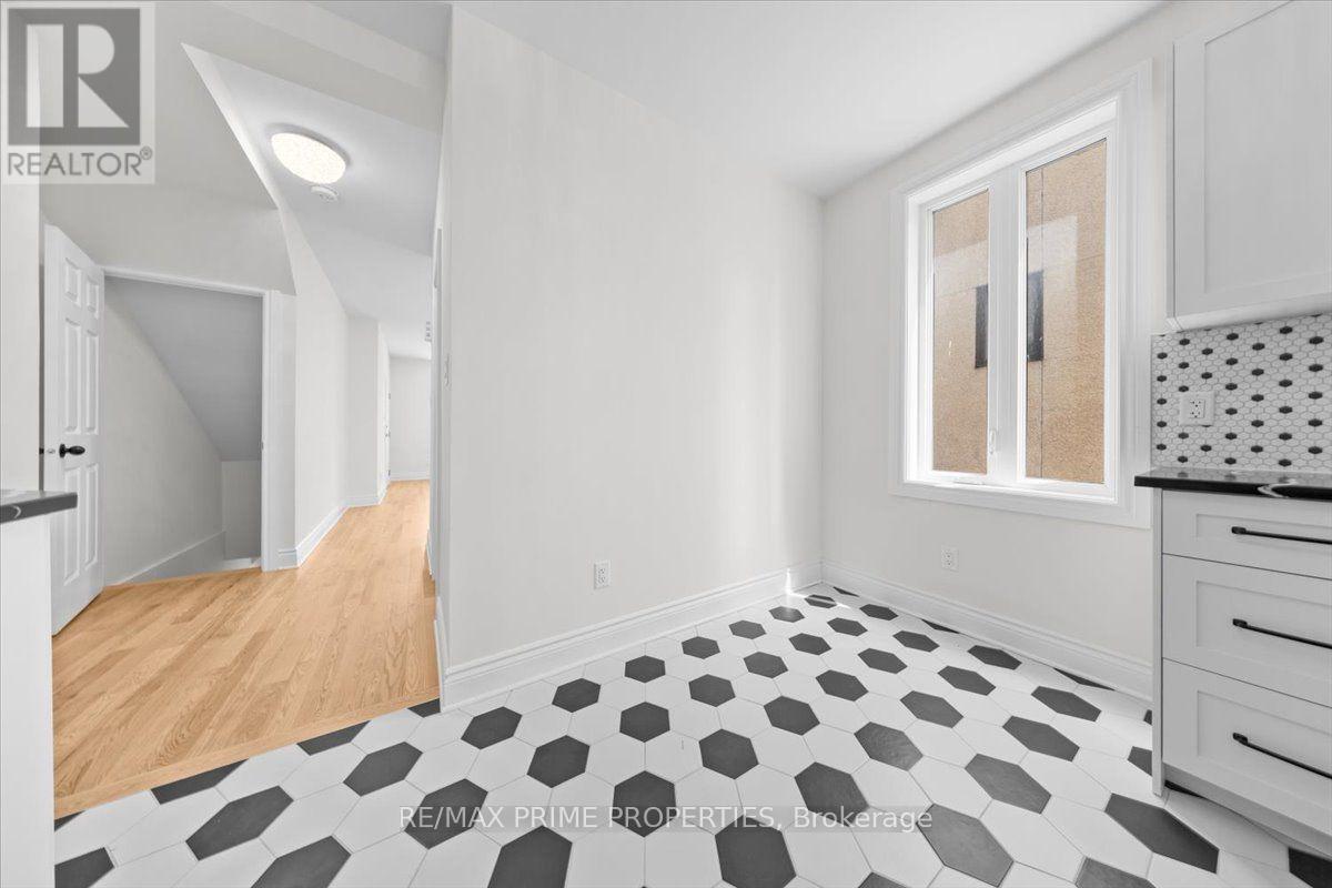 238 Bruyere Street, Ottawa, Ontario  K1N 5E3 - Photo 13 - X13543838