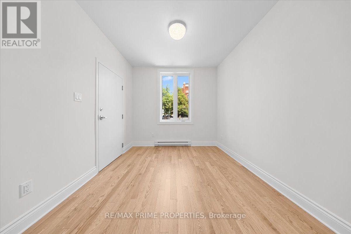 238 Bruyere Street, Ottawa, Ontario  K1N 5E3 - Photo 3 - X13543838