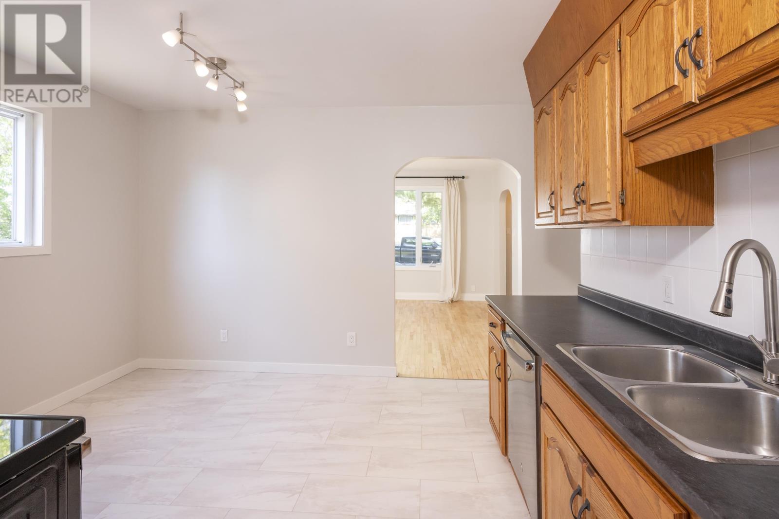 317 Rockwood Ave., Thunder Bay, Ontario  P7B 4K8 - Photo 13 - TB2601884