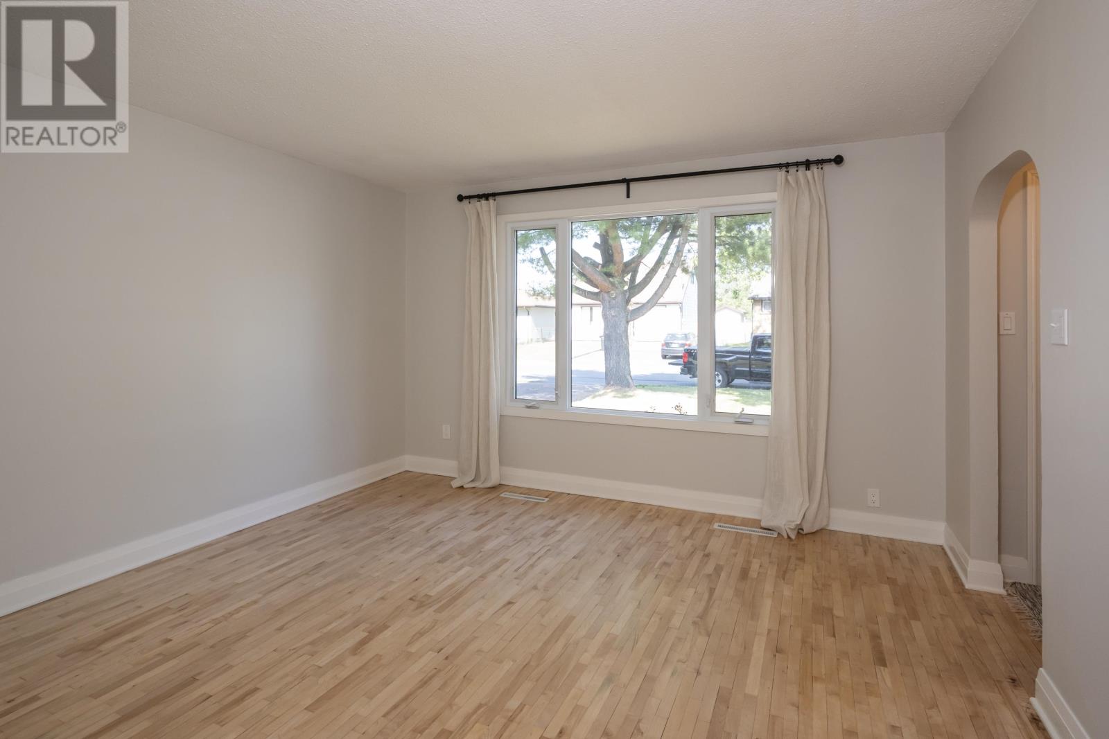 317 Rockwood Ave., Thunder Bay, Ontario  P7B 4K8 - Photo 6 - TB2601884