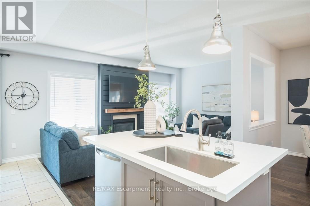 3184 Tim Dobbie Drive, Burlington, Ontario  L7M 0N3 - Photo 10 - W13544978