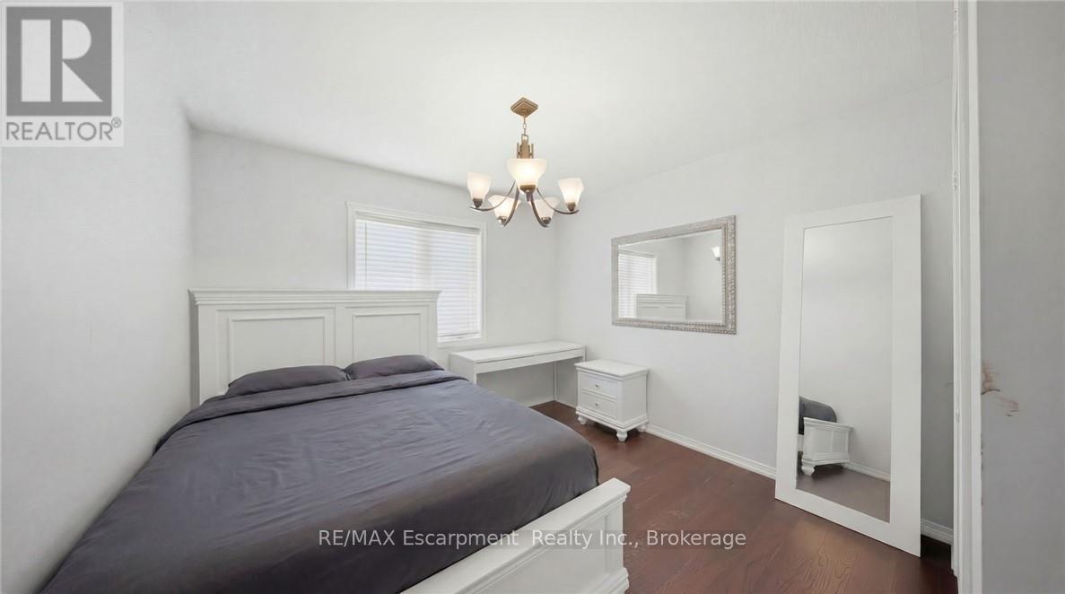 3184 Tim Dobbie Drive, Burlington, Ontario  L7M 0N3 - Photo 24 - W13544978