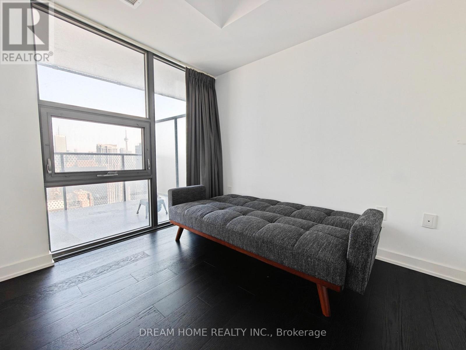 3902 - 11 Wellesley Street W, Toronto, Ontario  M4Y 0G4 - Photo 12 - C13544950