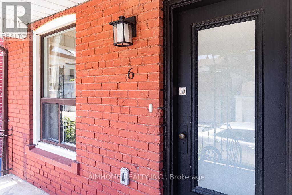 6 Macklem Avenue, Toronto, Ontario  M6J 3M2 - Photo 2 - C13544960