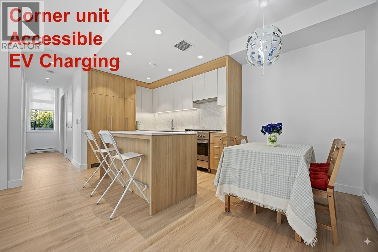 611 6085 Irmin Street, Burnaby, British Columbia  V5J 0J7 - Photo 1 - R3144646