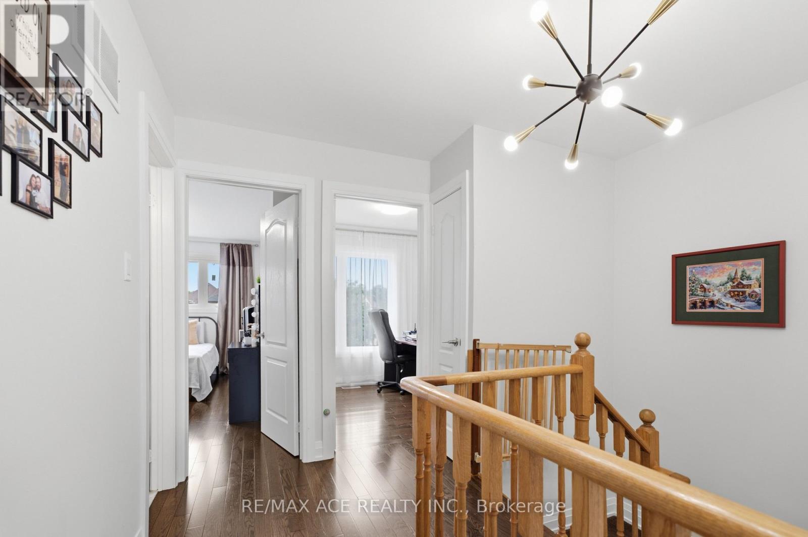 1563 Nipissing Court, Pickering, Ontario  L1V 6T9 - Photo 23 - E13545112