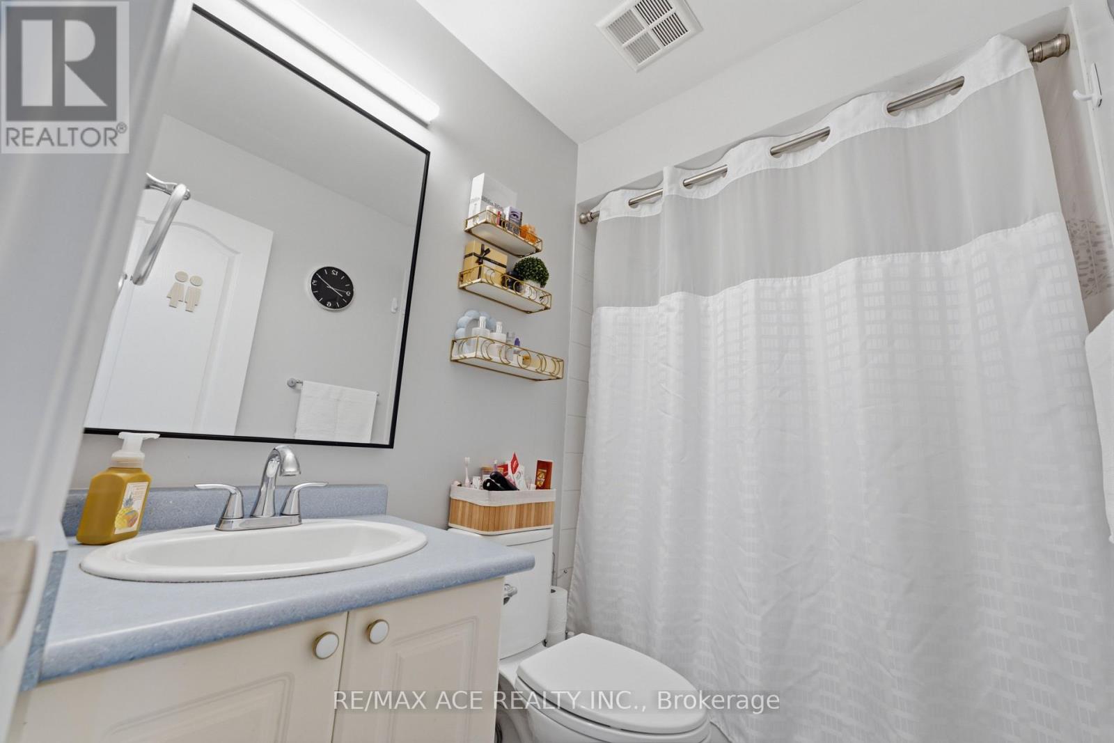 1563 Nipissing Court, Pickering, Ontario  L1V 6T9 - Photo 26 - E13545112