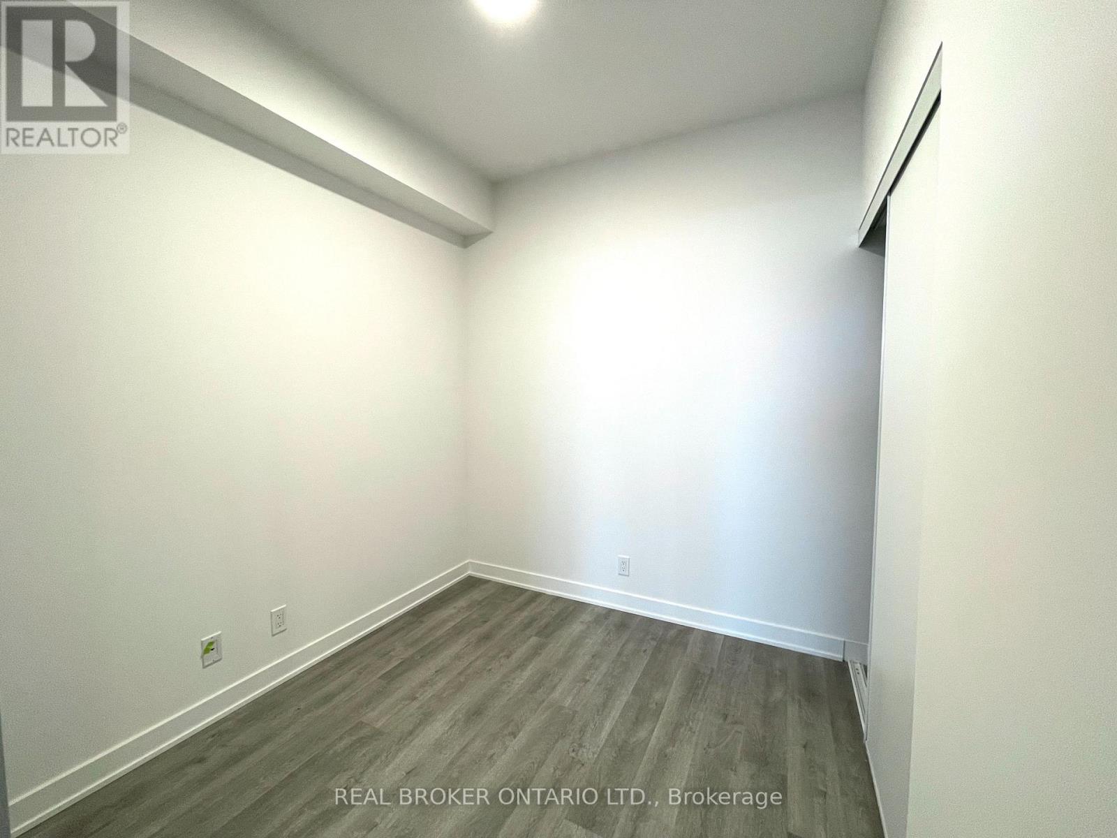 2009 - 50 Upper Mall Way, Vaughan, Ontario L4J 0L8 - Photo 12 - N13545100