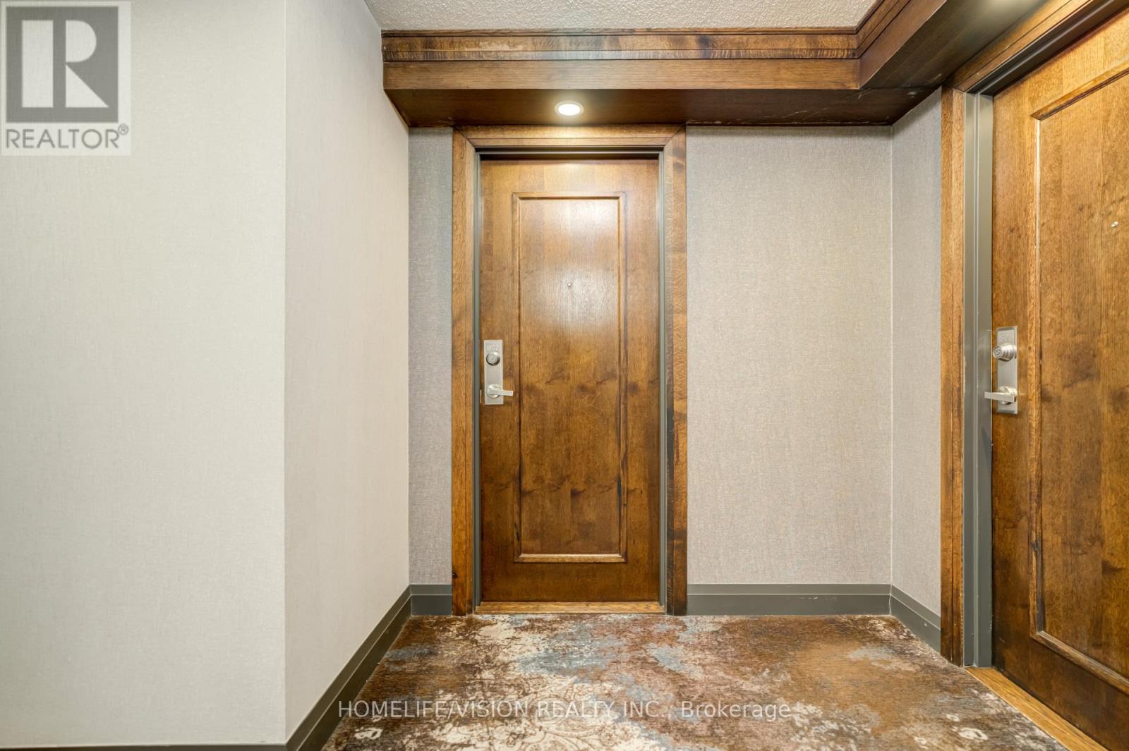 1802 - 7 North Park Road, Vaughan, Ontario  L4J 0C9 - Photo 4 - N13545114