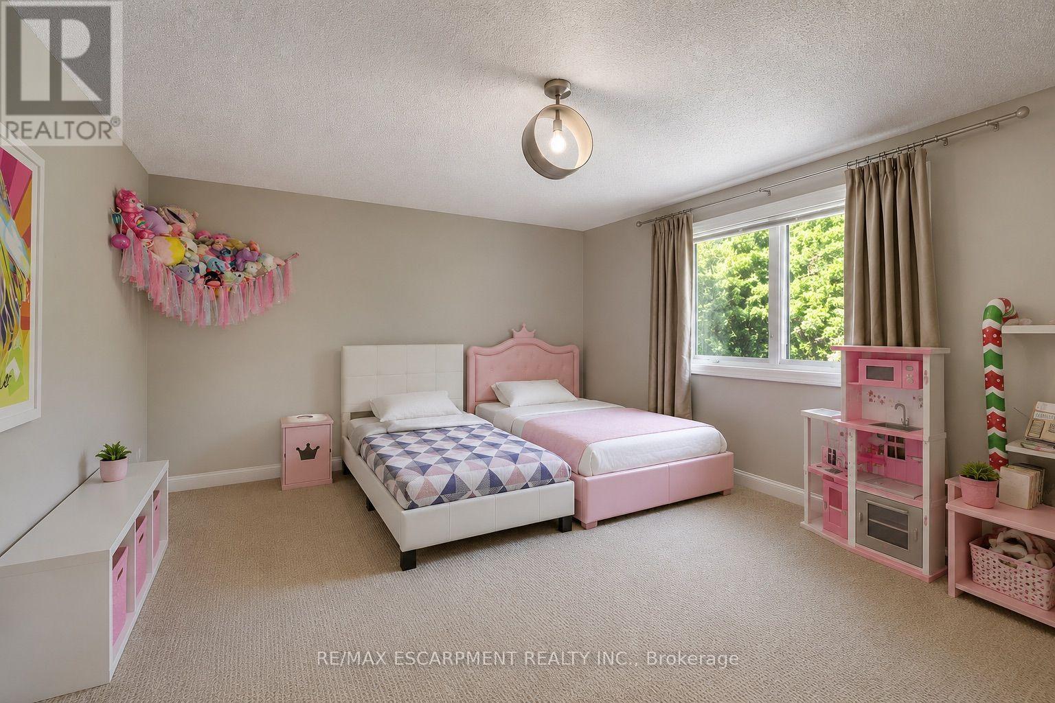 1251 Lakeshore Road E, Oakville, Ontario  L6J 1L5 - Photo 28 - W13544916