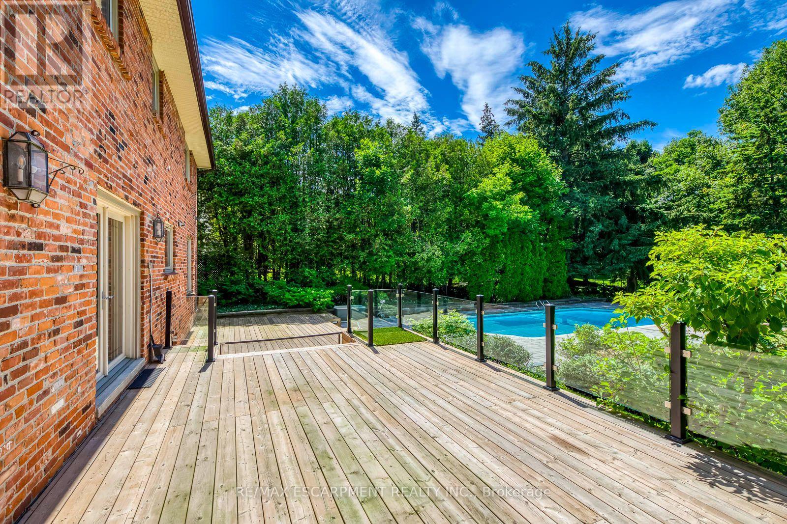 1251 Lakeshore Road E, Oakville, Ontario  L6J 1L5 - Photo 40 - W13544916