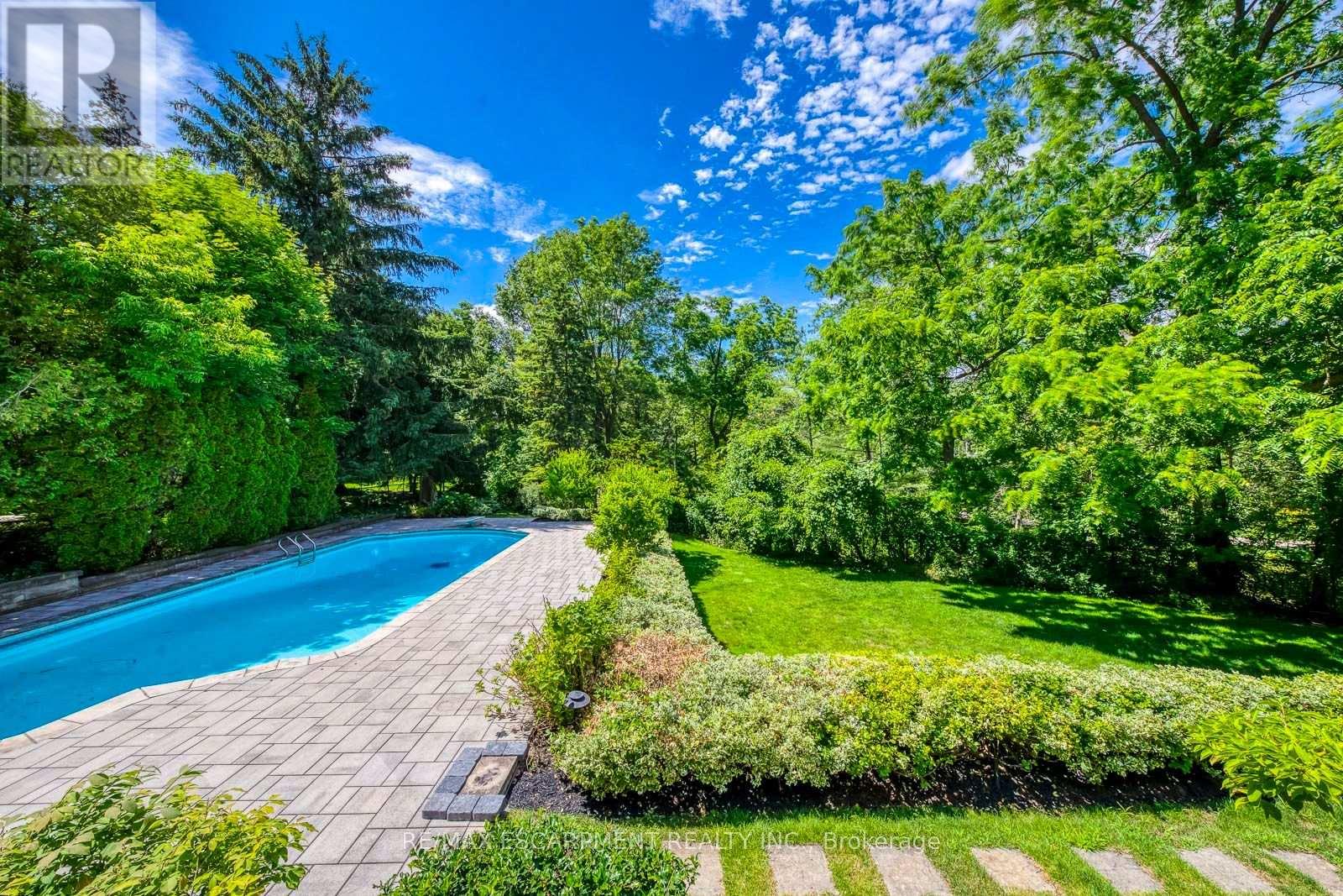 1251 Lakeshore Road E, Oakville, Ontario  L6J 1L5 - Photo 41 - W13544916