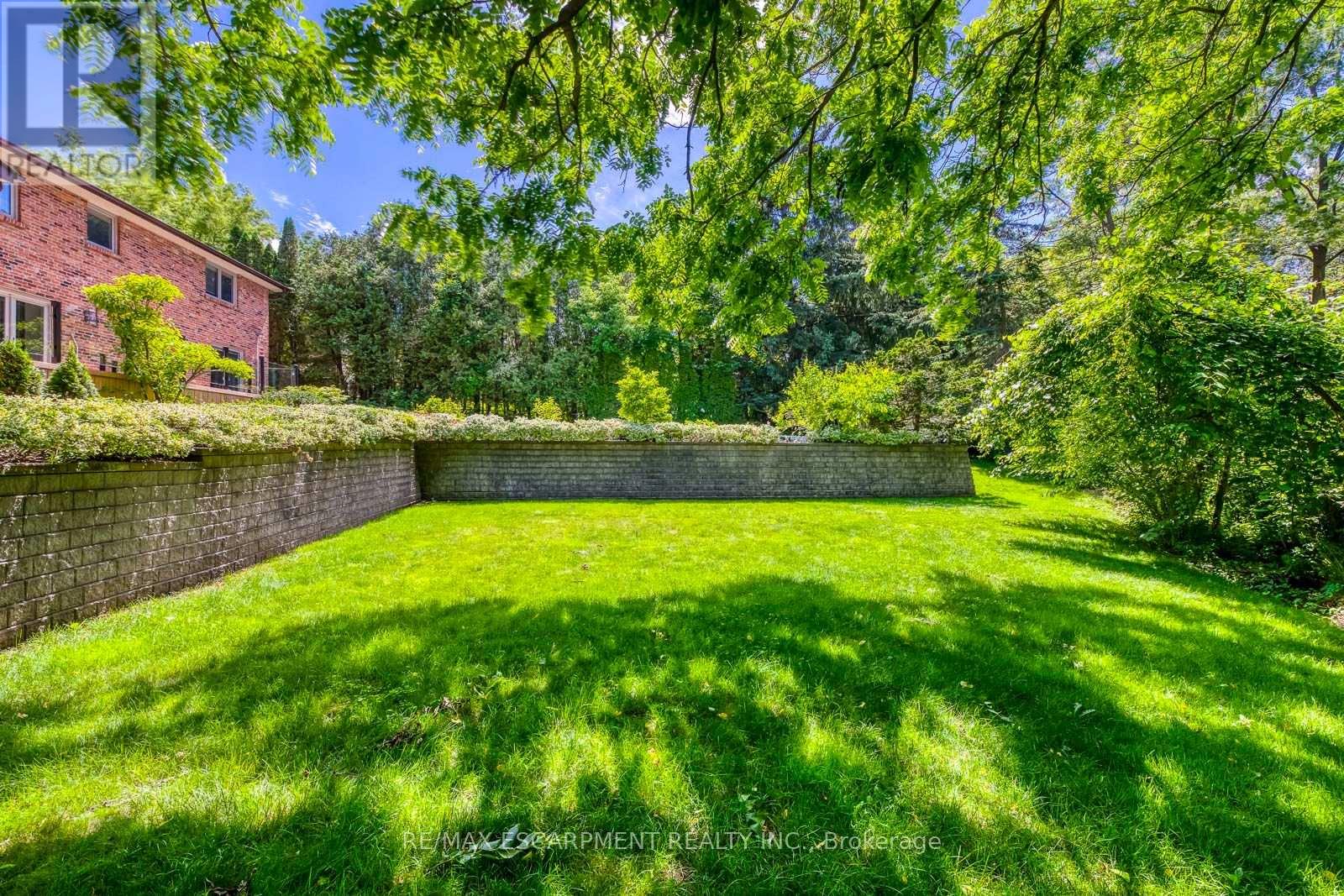 1251 Lakeshore Road E, Oakville, Ontario  L6J 1L5 - Photo 43 - W13544916