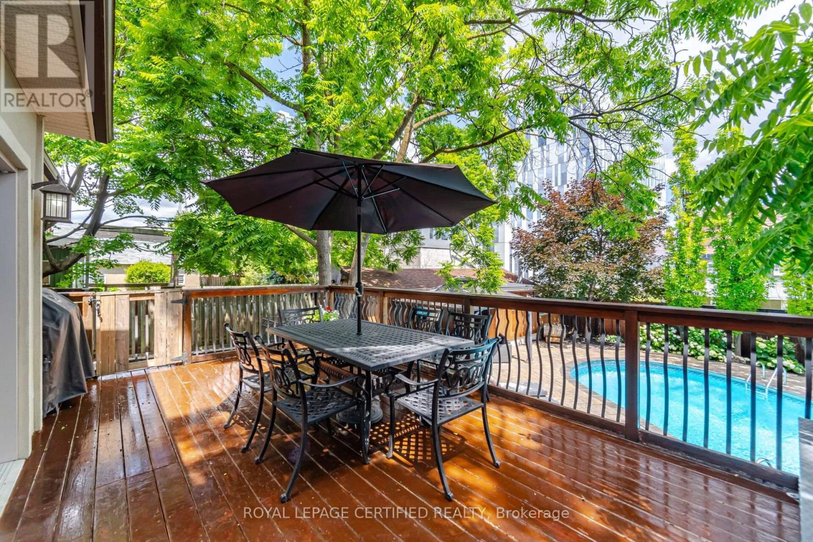 8 Elizabeth Street S, Brampton, Ontario  L6Y 1P8 - Photo 39 - W13544932