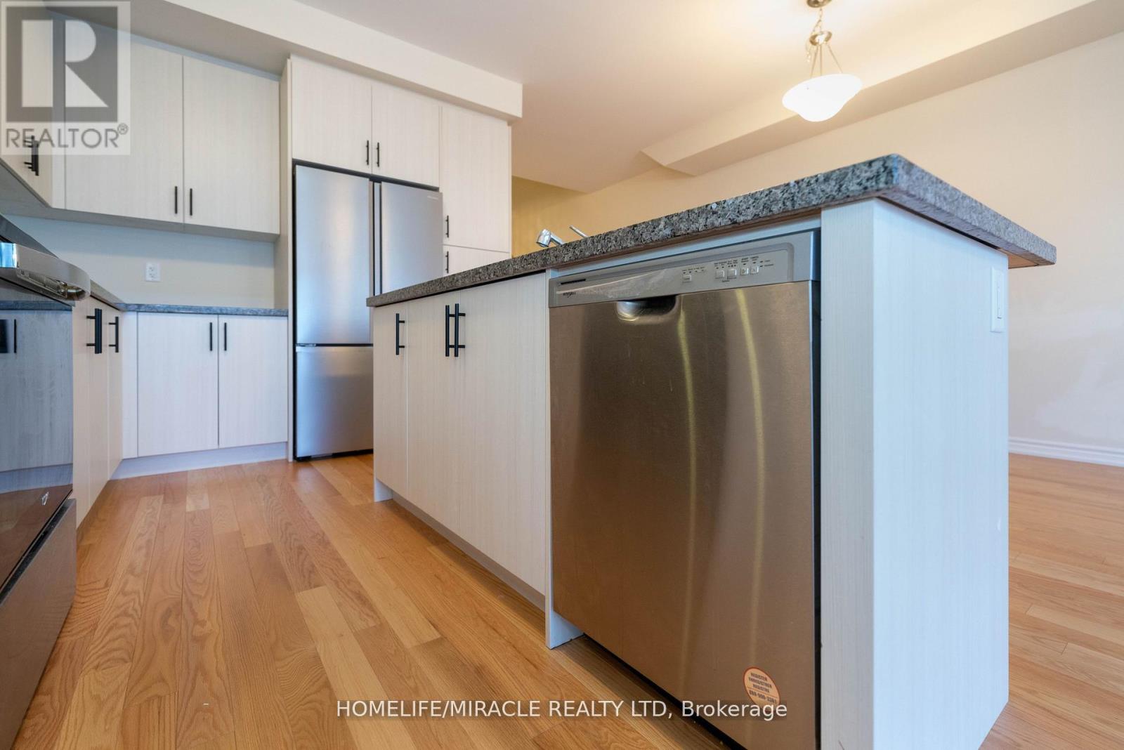 1420 Oakmont Common, Burlington, Ontario L7P 0V8 - Photo 13 - W13545136