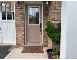 39 GOLDEN IRIS CRESCENT, Hamilton, Ontario