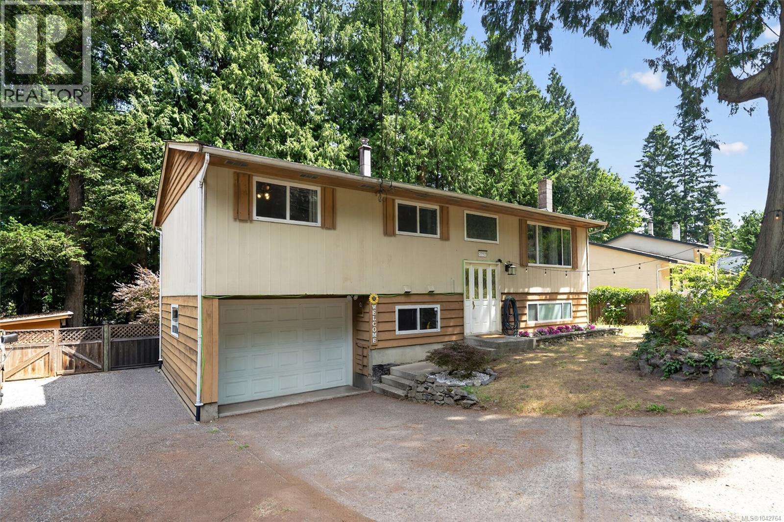 2702 Beaver Creek Cres