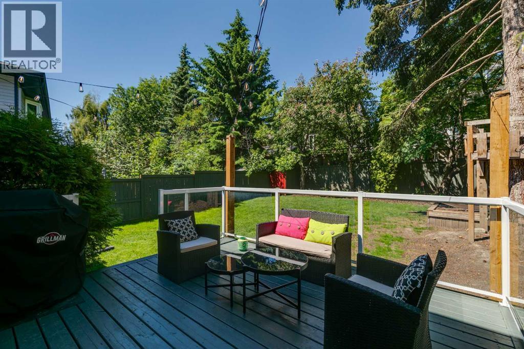 272 Woodfield Road SW, Calgary, Alberta  T2W 3V9 - Photo 40 - A2327693