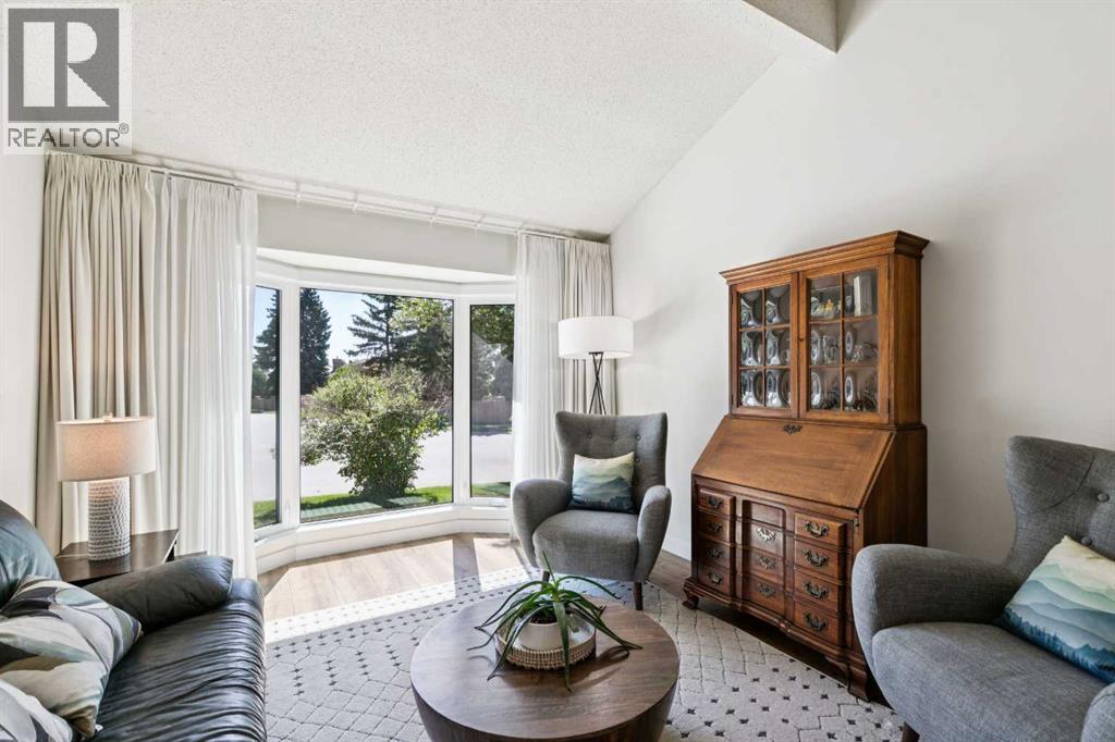 272 Woodfield Road SW, Calgary, Alberta  T2W 3V9 - Photo 18 - A2327693
